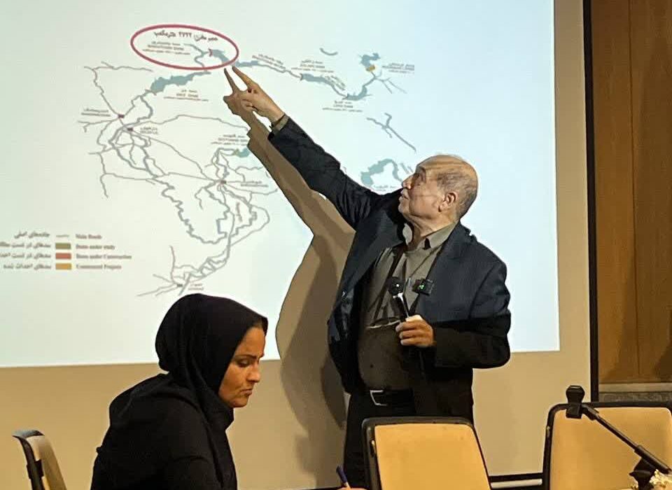 گزارش تصویری نشست تخصصی بایدها و نبایدهای سد و نیروگاه بختیاری-28 آبان 1404