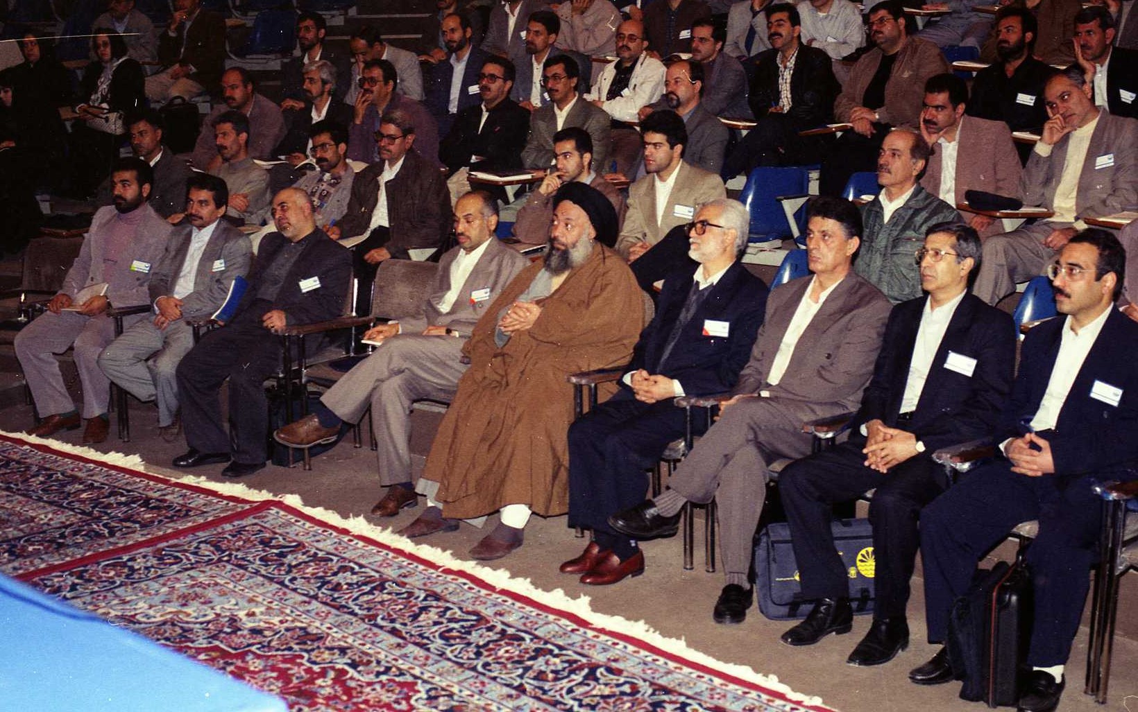 روایت پنجمین دوره سمینار مهندسی رودخانه در بهمن 1377